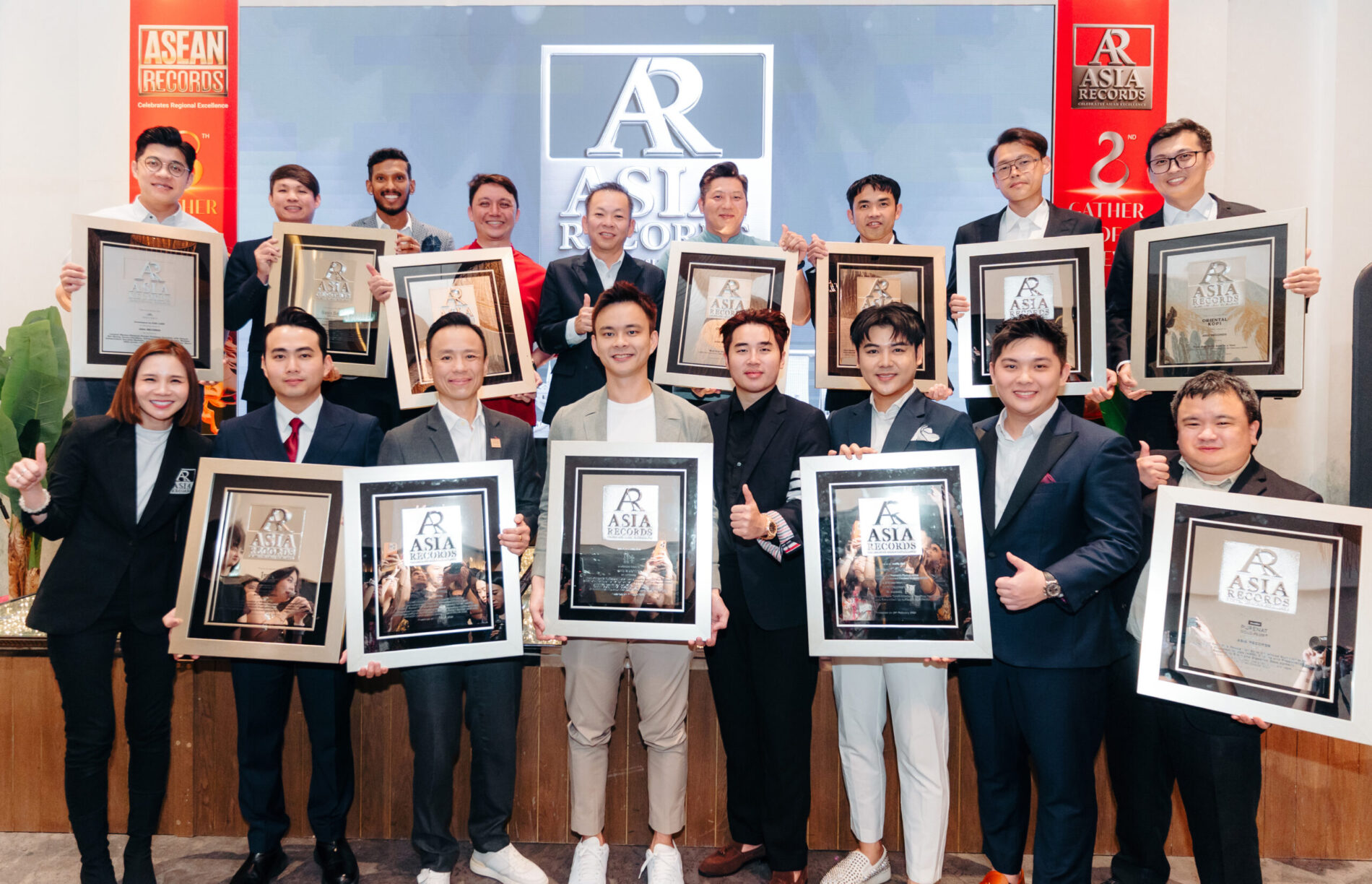 亚洲纪录于2026年农历新年庆典暨第二届“卓越成就者盛会”表彰亚洲创新先锋