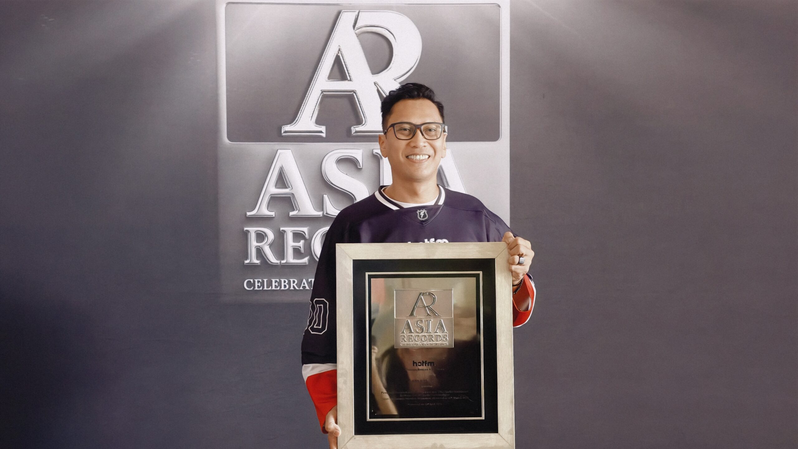 ASIA Records HotFM 07 - Official ASIA Records