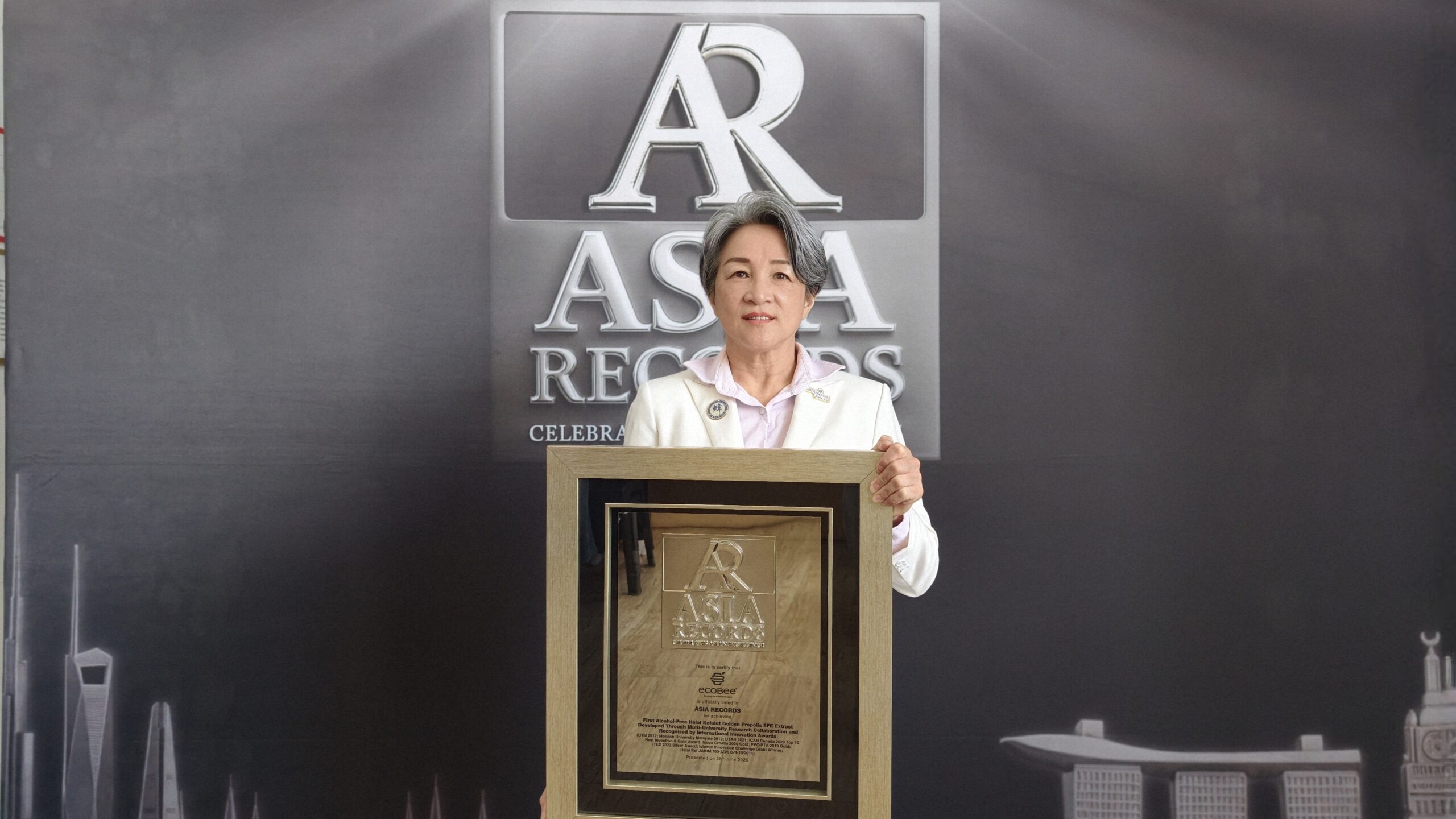 Eco Bee 3_ASIA - Official ASIA Records